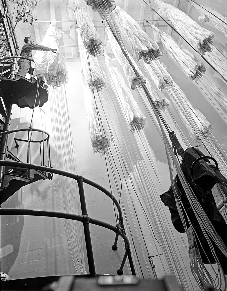 10 American Industries Bringing Manufacturing Jobs Back — and How You Can Get Hired Right Now